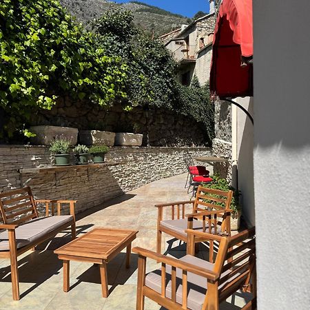 Hôtel U Palazzu&Spa Venaco (Corsica) Exterior foto