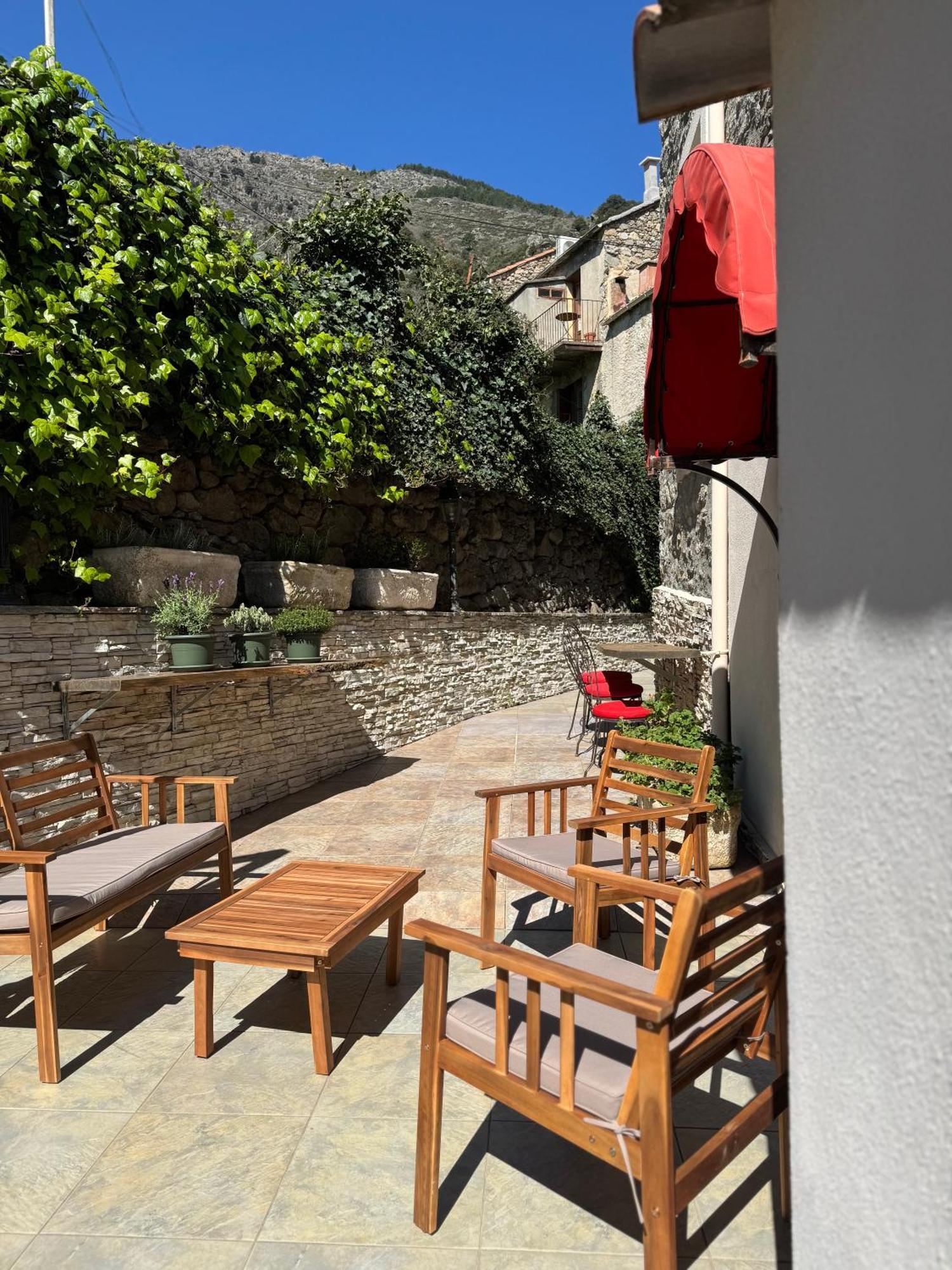 Hôtel U Palazzu&Spa Venaco (Corsica) Exterior foto